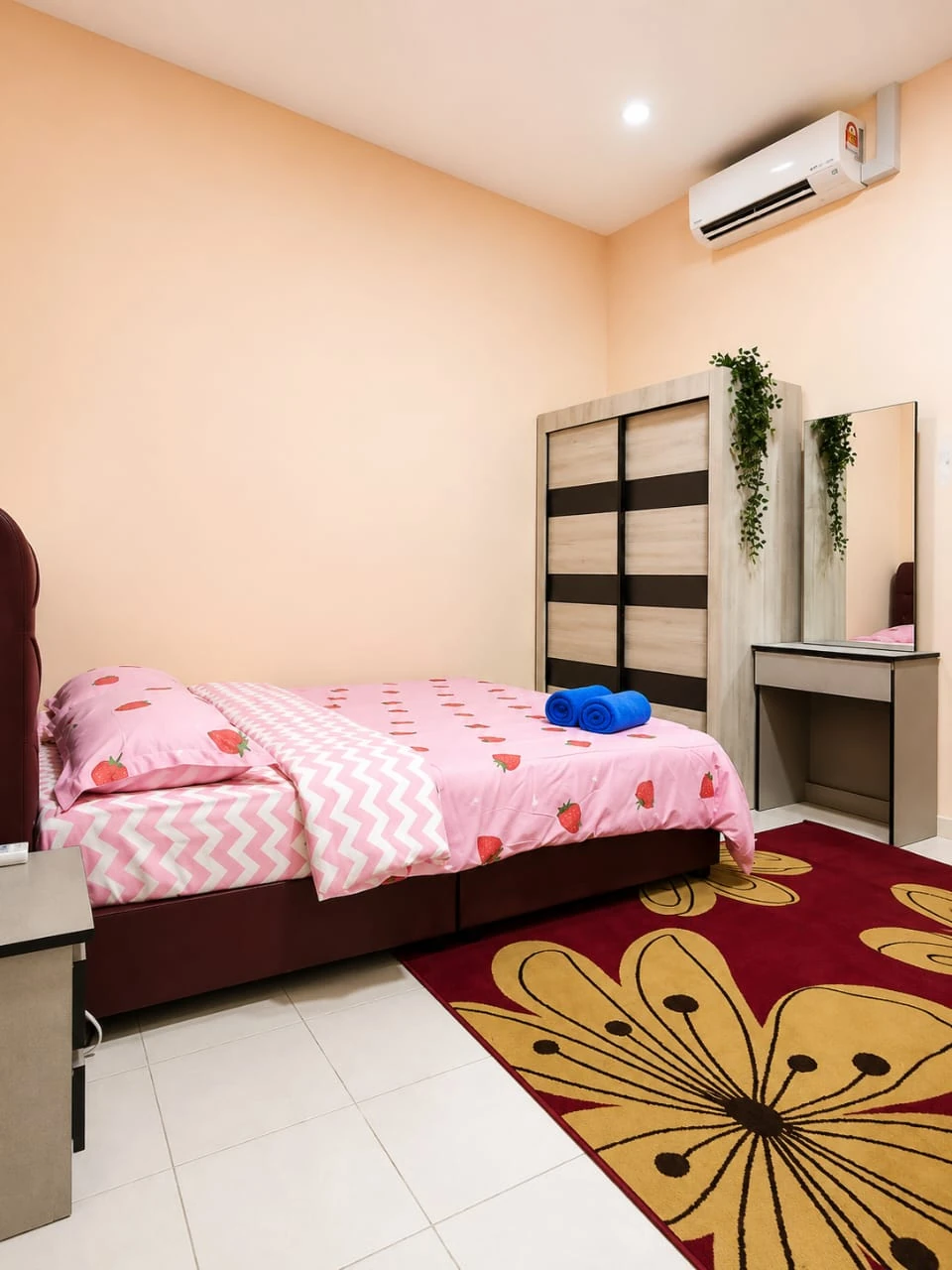 Bilik tidur Senangin Damai Homestay