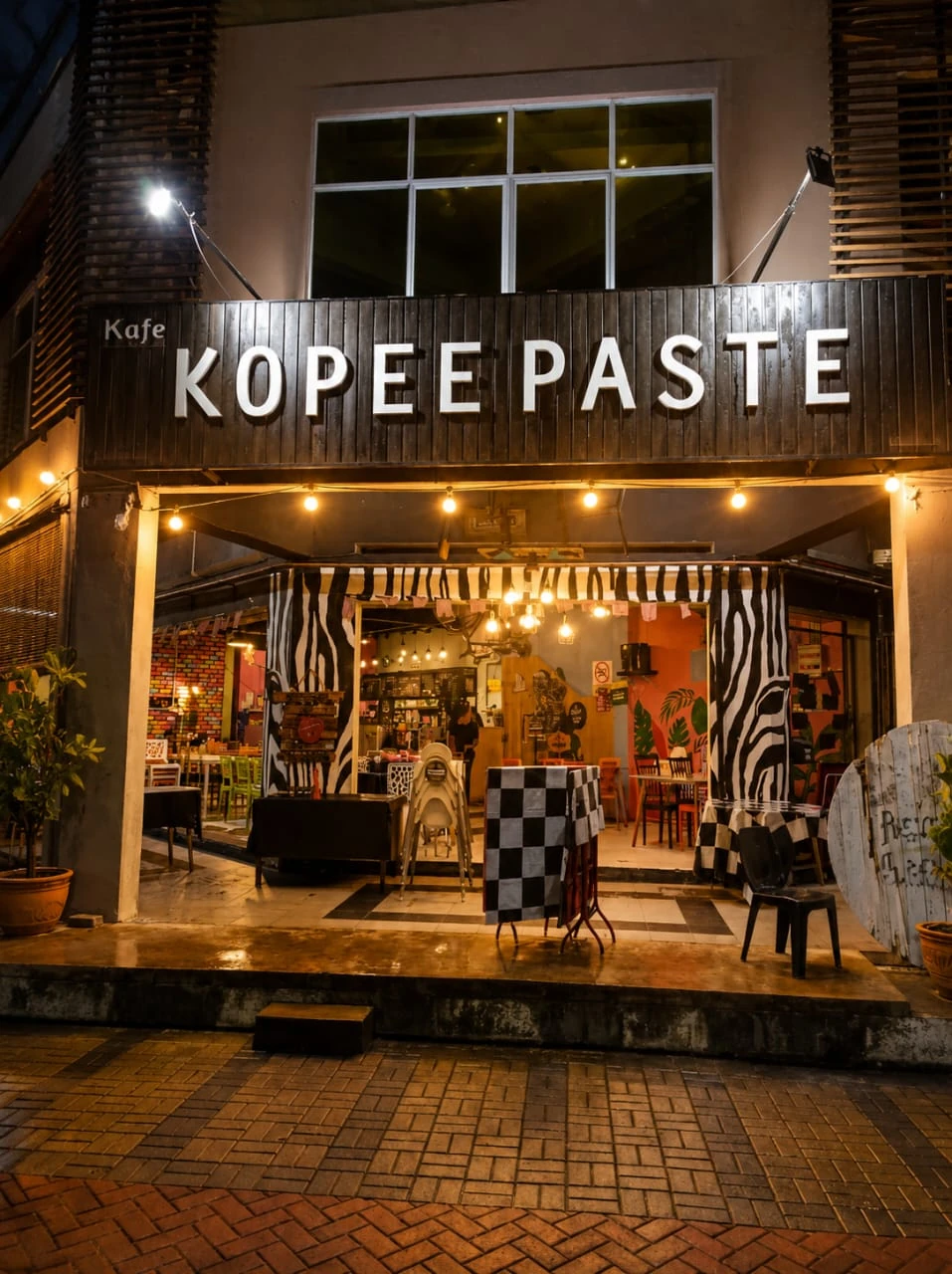 Kafe Kopee Paste